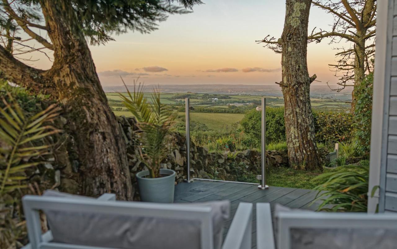 Scandi Cabin On A Hill, With Stunning Panoramic Views Ludgvan Ngoại thất bức ảnh
